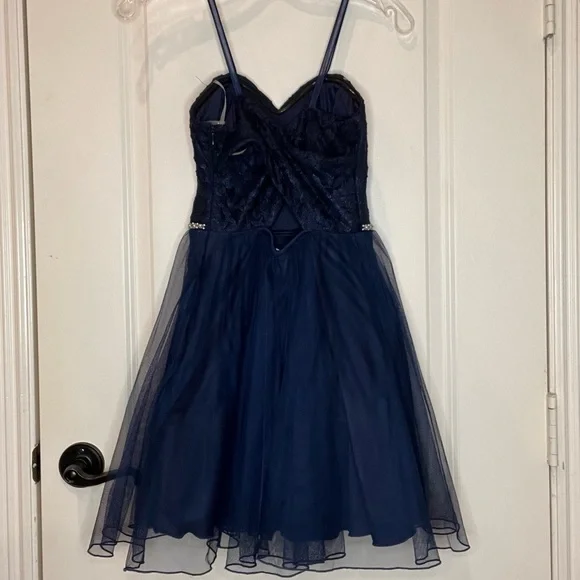 speechless sleeveless party dress juniors SPEECHLESS Womens Black Pocketed Adjustable Mirror Trim Padded Cups Zippered Sleeveless Sweetheart Neckline Mini Party A-Line Dress Juniors 3